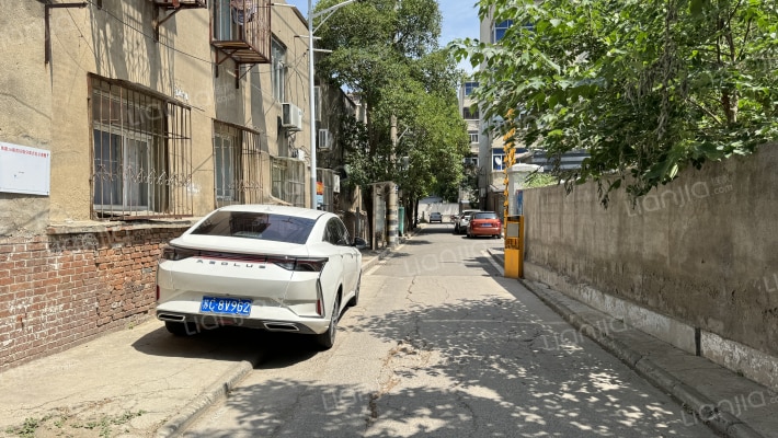 铁路28宿舍外景图