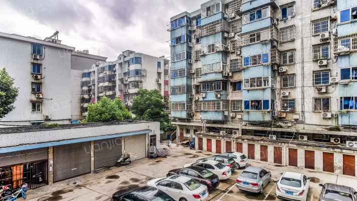 友谊公寓外景图