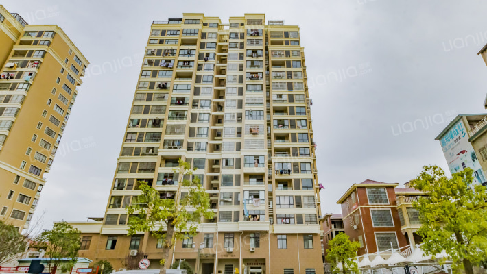 湖城绿洲外景图