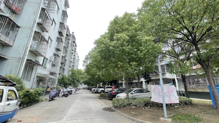 襄阳市四季青还建房小区外景图