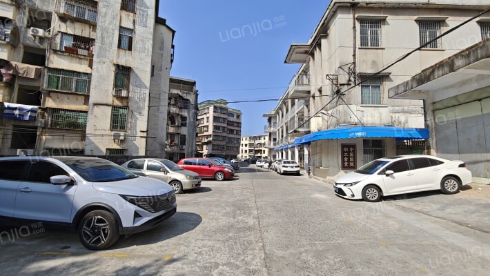 中医院宿舍外景图