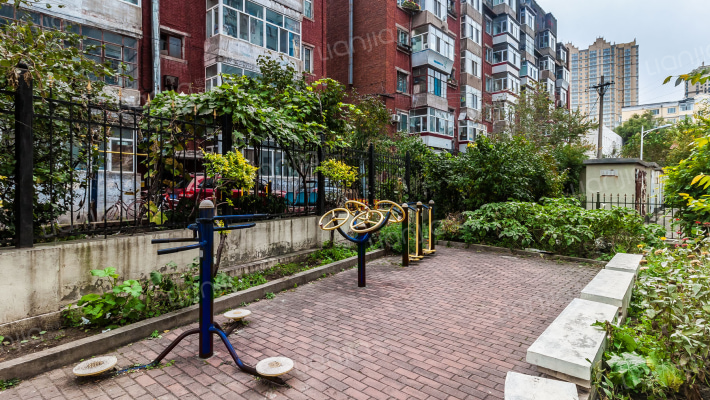 中盛小区外景图