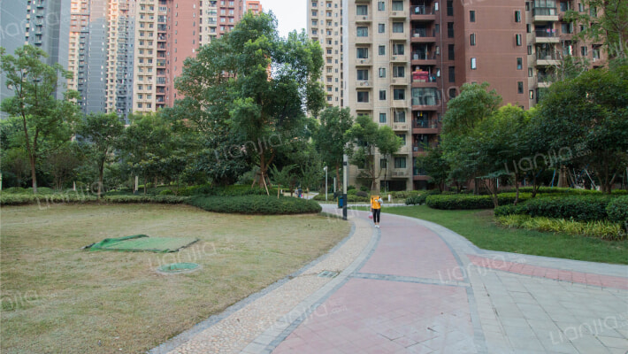 保利城一期外景图