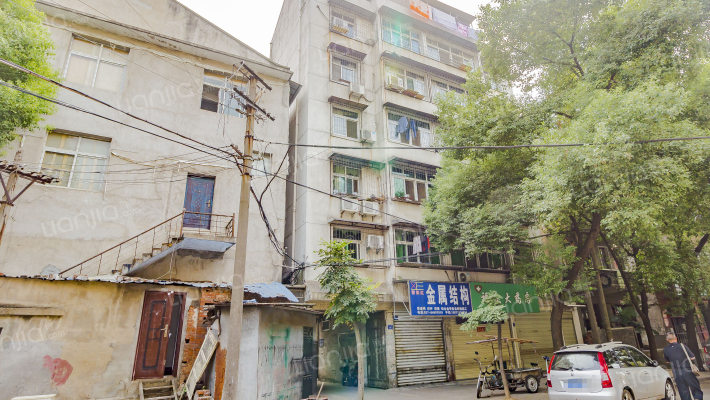 方圆公寓外景图