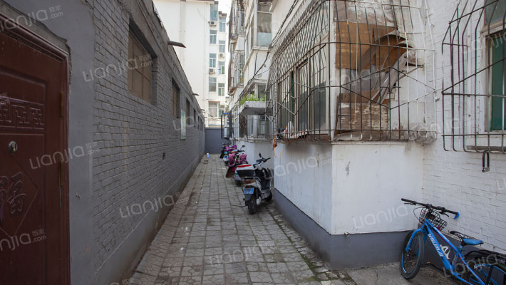 交通局宿舍外景图