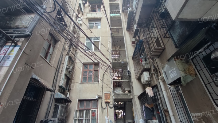 石牌岭3-42号外景图