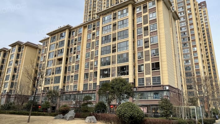 嘉年华府外景图