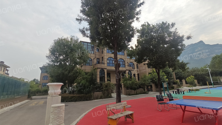 莲花庭院外景图