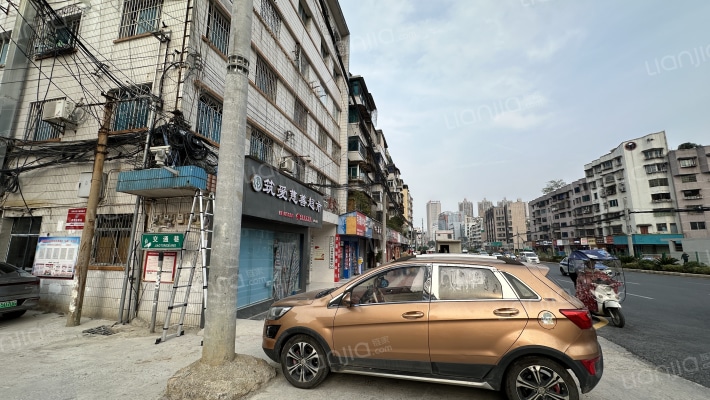 交通巷1号外景图