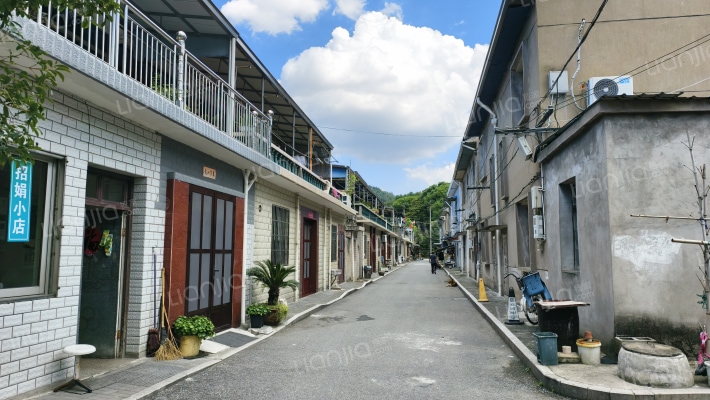 九浸路南外景图