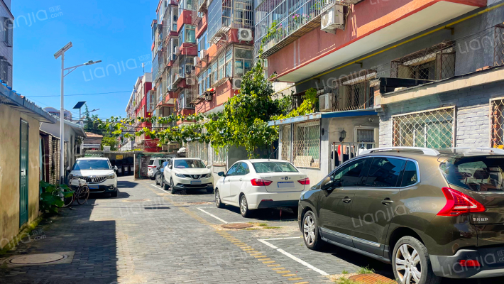 北环路小区外景图