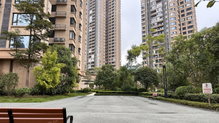 石竹盛璟东方外景图