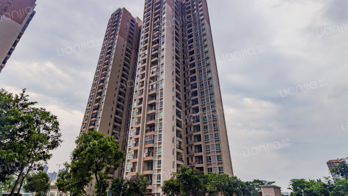 东安花园外景图