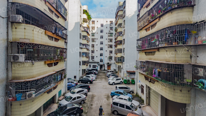 兴盛二路18号外景图