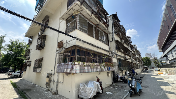 奎园春月园外景图