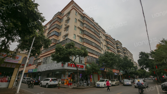 阳明花园外景图