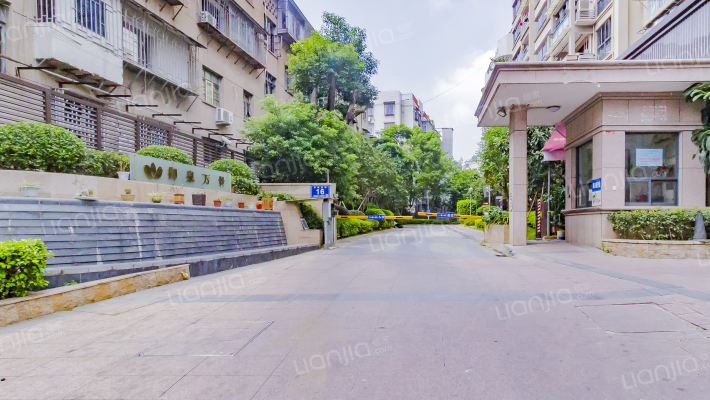 御泉万景外景图