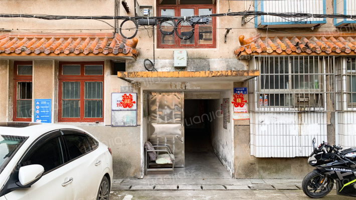 灰埠宿舍外景图