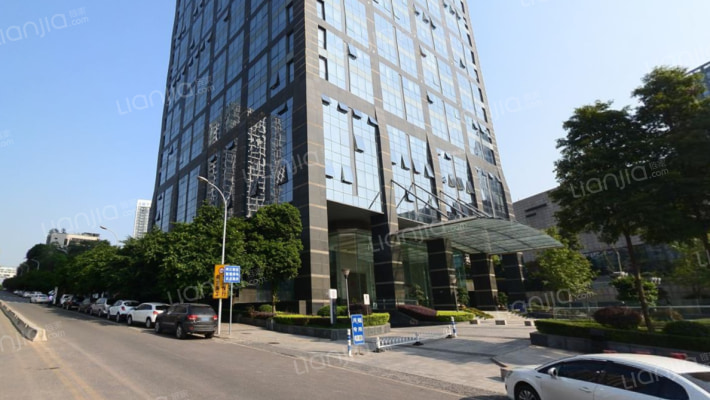 财富大厦外景图