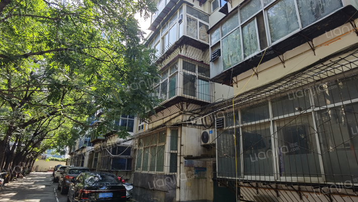 国土资源勘察中心家属院外景图