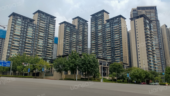 万科紫台外景图