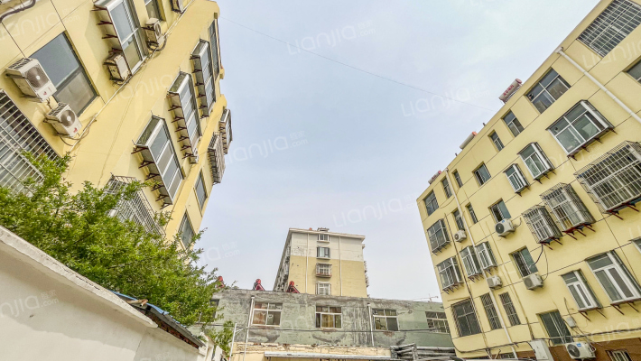 交行宿舍外景图