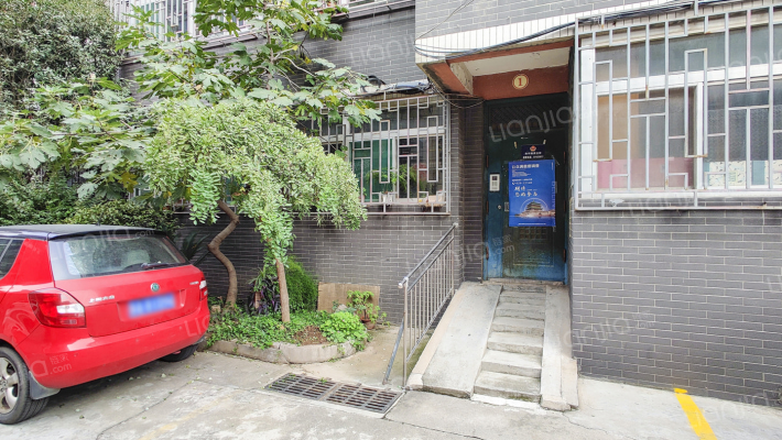 陕西省档案局家属院外景图