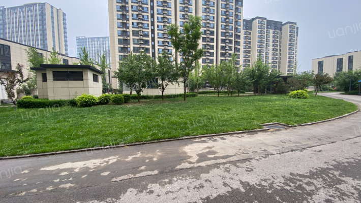 绿地朗山公馆南区外景图