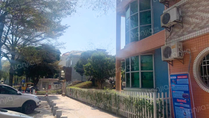 自然新村一期外景图