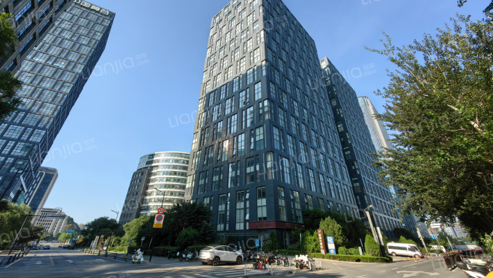 舜泰广场外景图