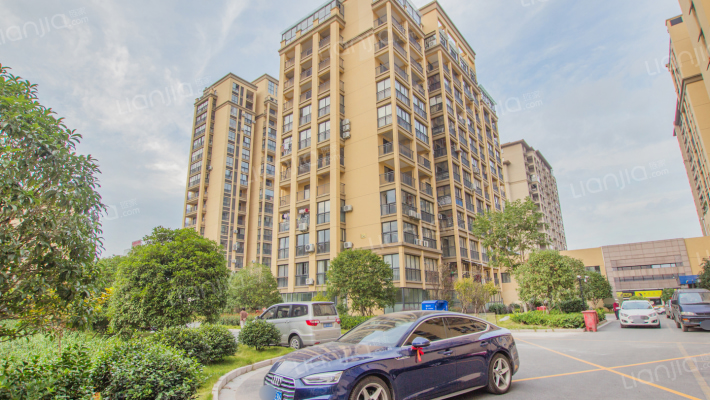 商城花园外景图