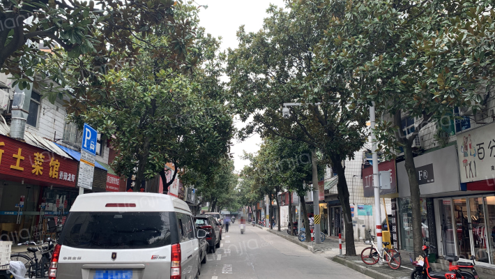 育秀公寓外景图