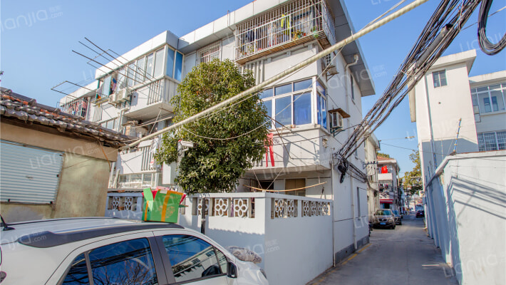 大盈路425弄外景图