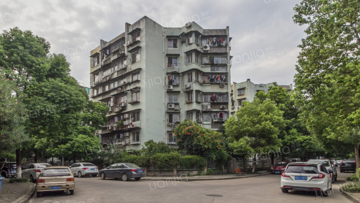 常青花园三小区外景图