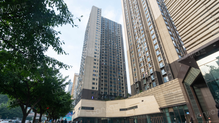 煌华晶萃城外景图