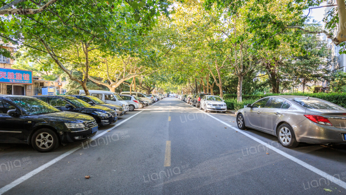 洞庭湖路外景图