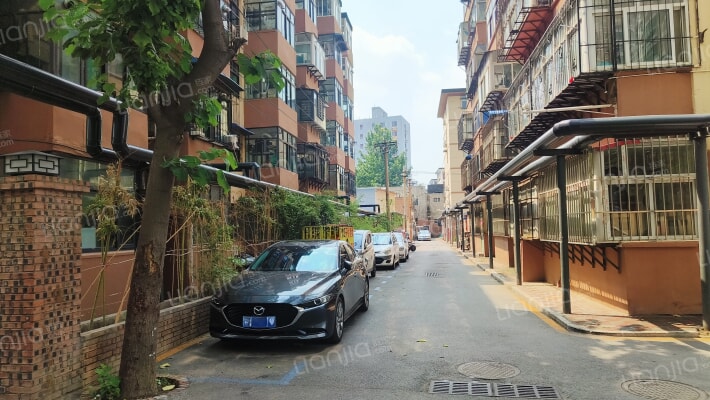 税务局家属楼外景图