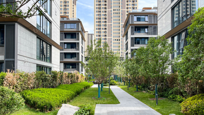 绿城西安和庐外景图