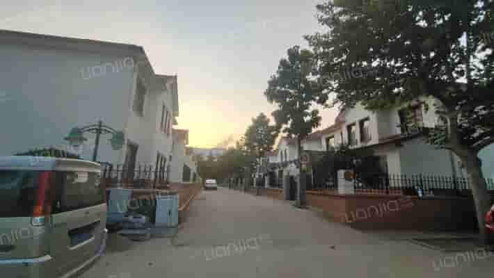 南山村怡源小区外景图