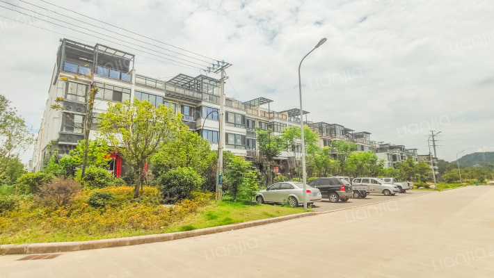 东虹花苑南区外景图