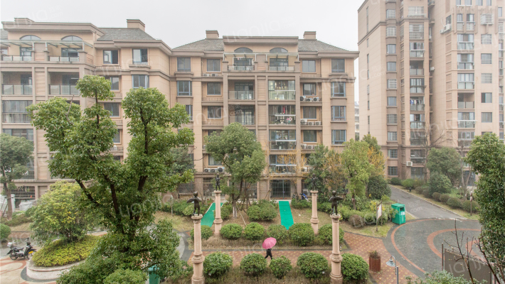 宜海格林镇A区外景图