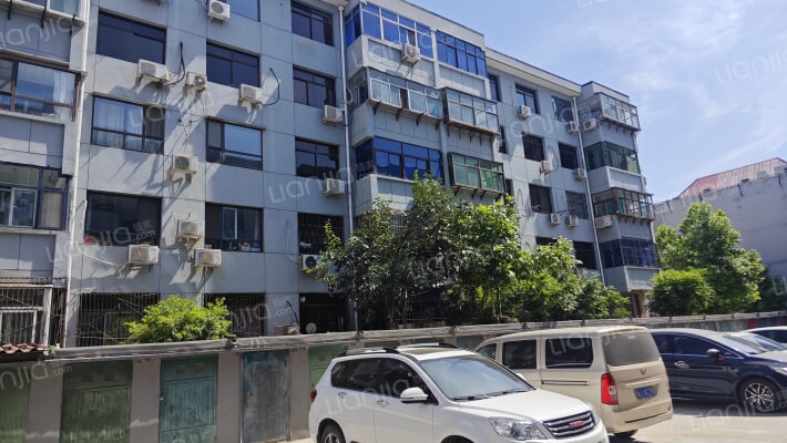 县委住宅外景图