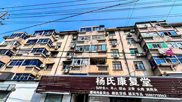 清江商场宿舍小区外景图