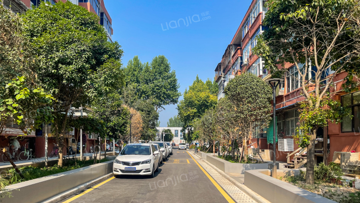 西安市自来水总公司第三水厂小区外景图