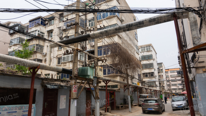 西郊商场民政局家属院外景图