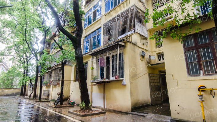 微生物研究所宿舍外景图