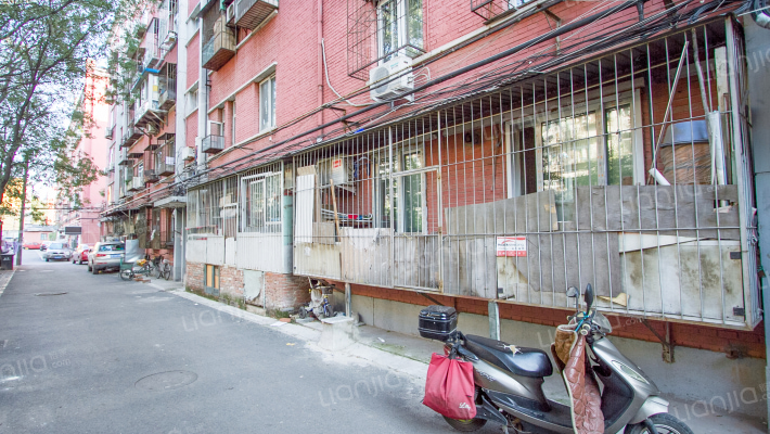 郭庄北里外景图