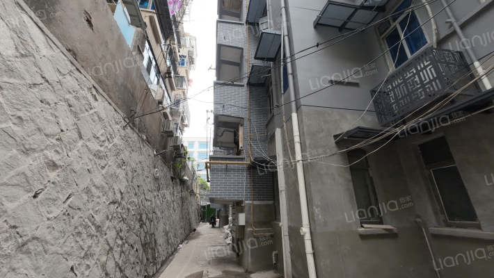 萧金路36号外景图