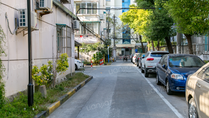 沂南路42弄外景图