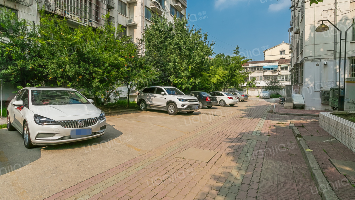 鼓楼花园教师公寓外景图